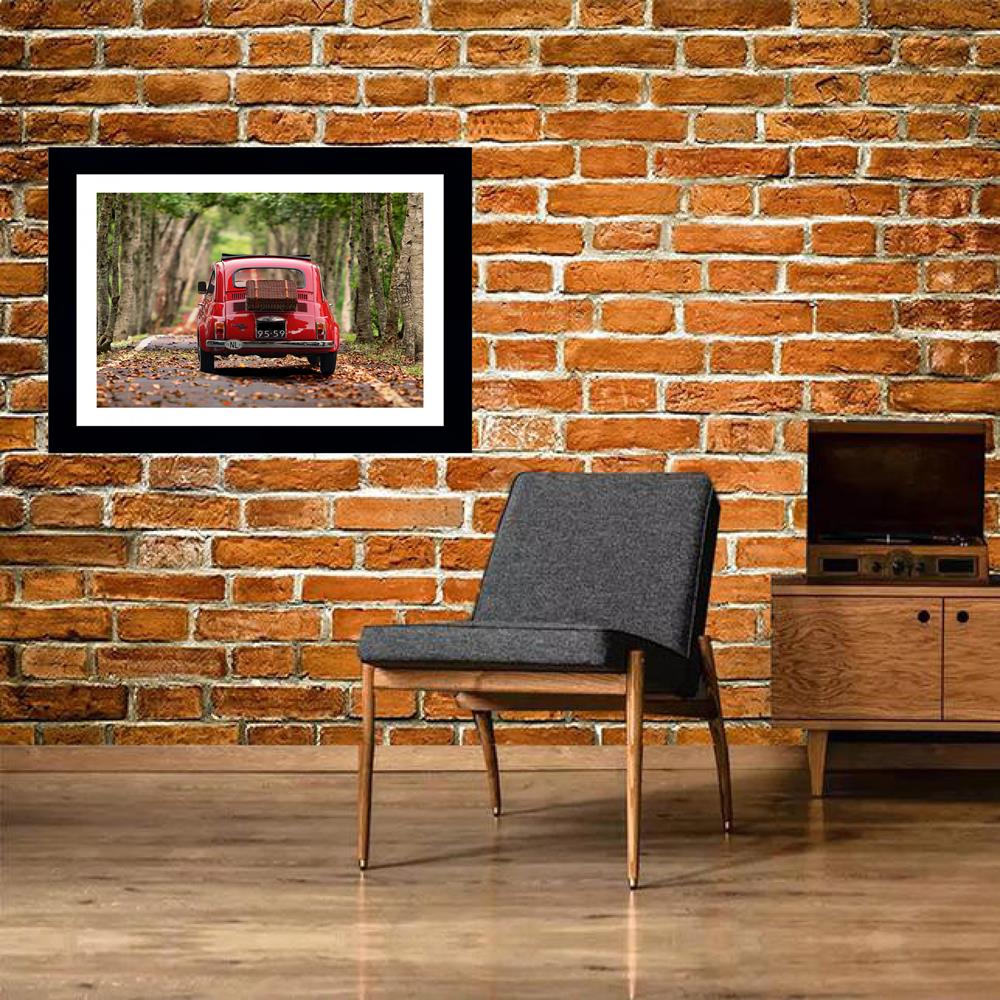 Quadro Carro Fiat Vintage vermelho, com medida de 61x47 com moldura Preta e paspatur branco, vidro de 4mm